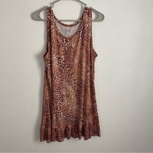 LOGO layers by Lori Goldstein tank top size large pleated bottom